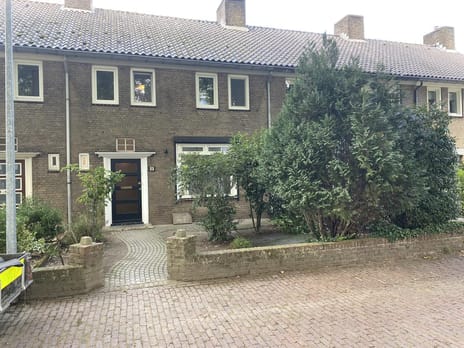 Hofakkerstraat 11