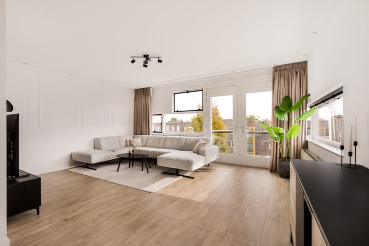 Foto 2 van Leonardo da Vinciplein 92