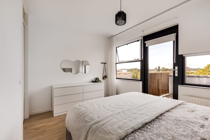 Foto 17 van Leonardo da Vinciplein 92