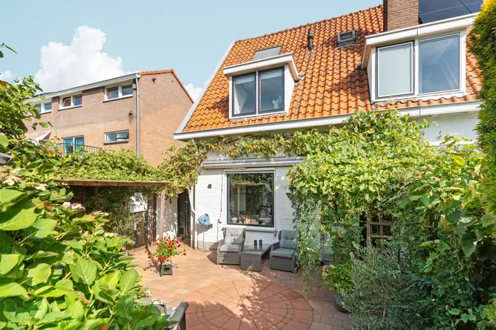 Photo 36 of Sophiastraat 53-A