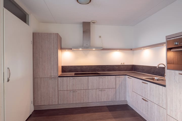 Foto 2 van Leonard Springerlaan 121