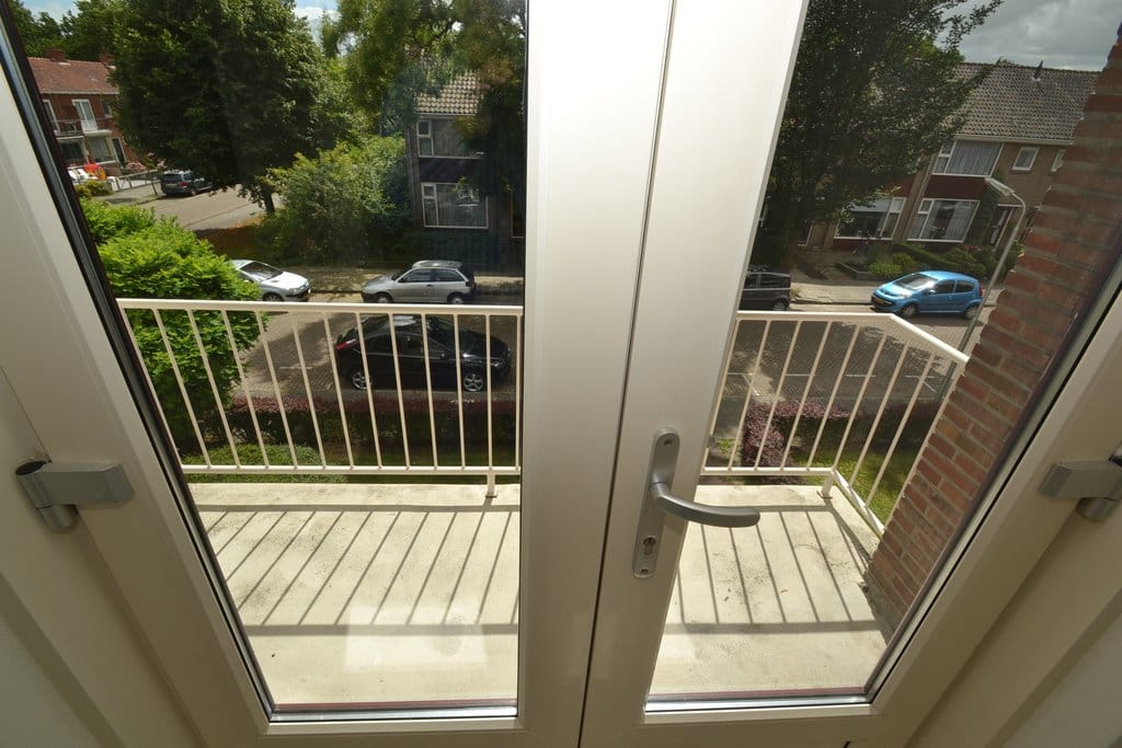 Photo 7 of Honingboomstraat 15-B