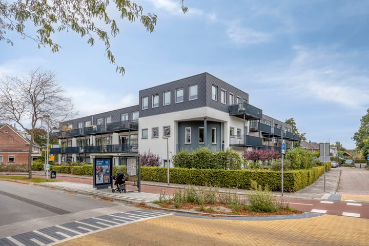 Photo 1 of Van Ravesteyndreef 101