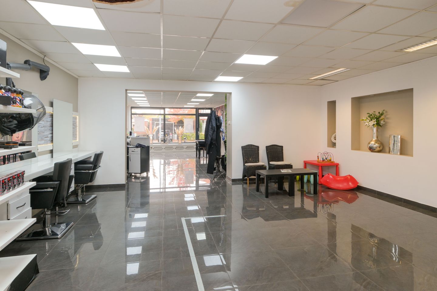 Bekijk foto 3 van Beeklustlaan 23
