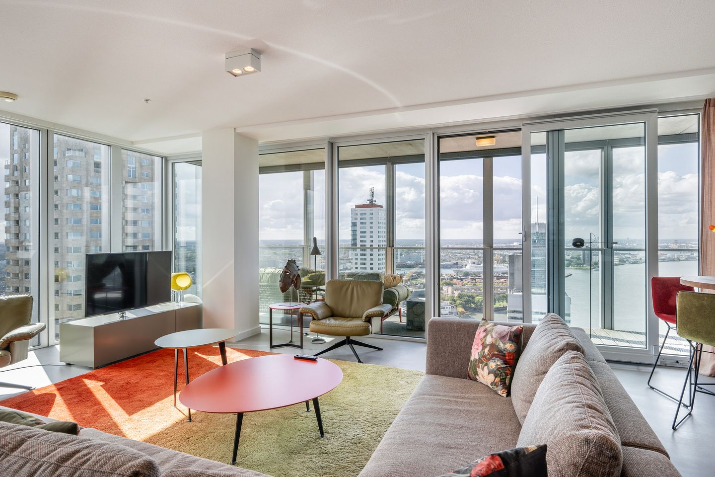 Photo 20 of Wilhelminakade 573