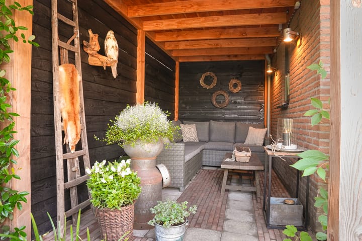 Photo 39 of Meidoornstraat 22