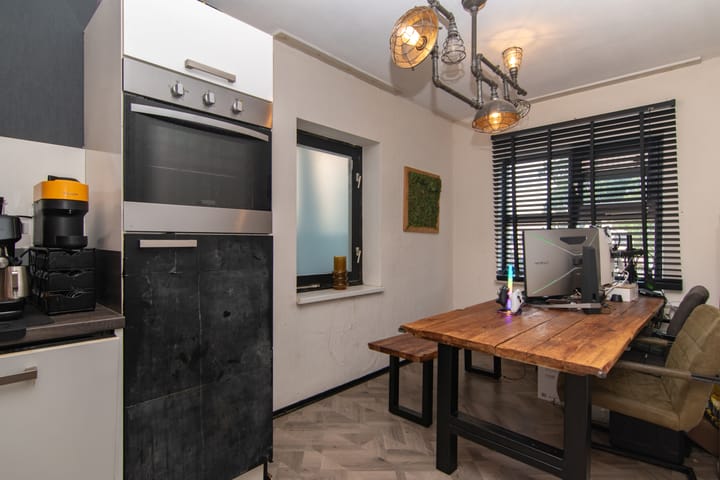 Foto 5 van Granietgroen 135