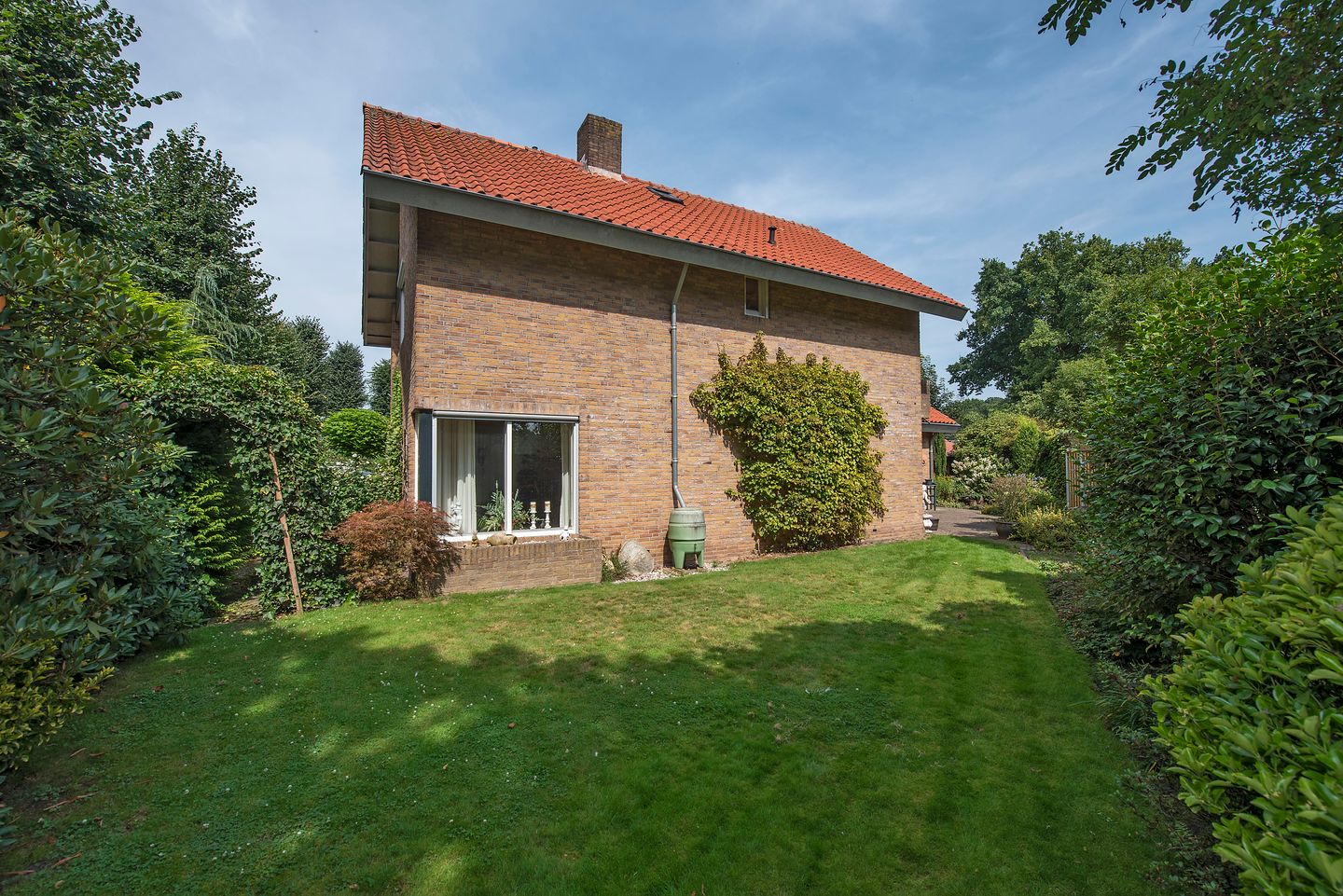 Foto 4 van Bijenlaan 4