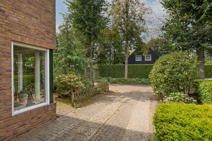 Foto 36 van Bijenlaan 4