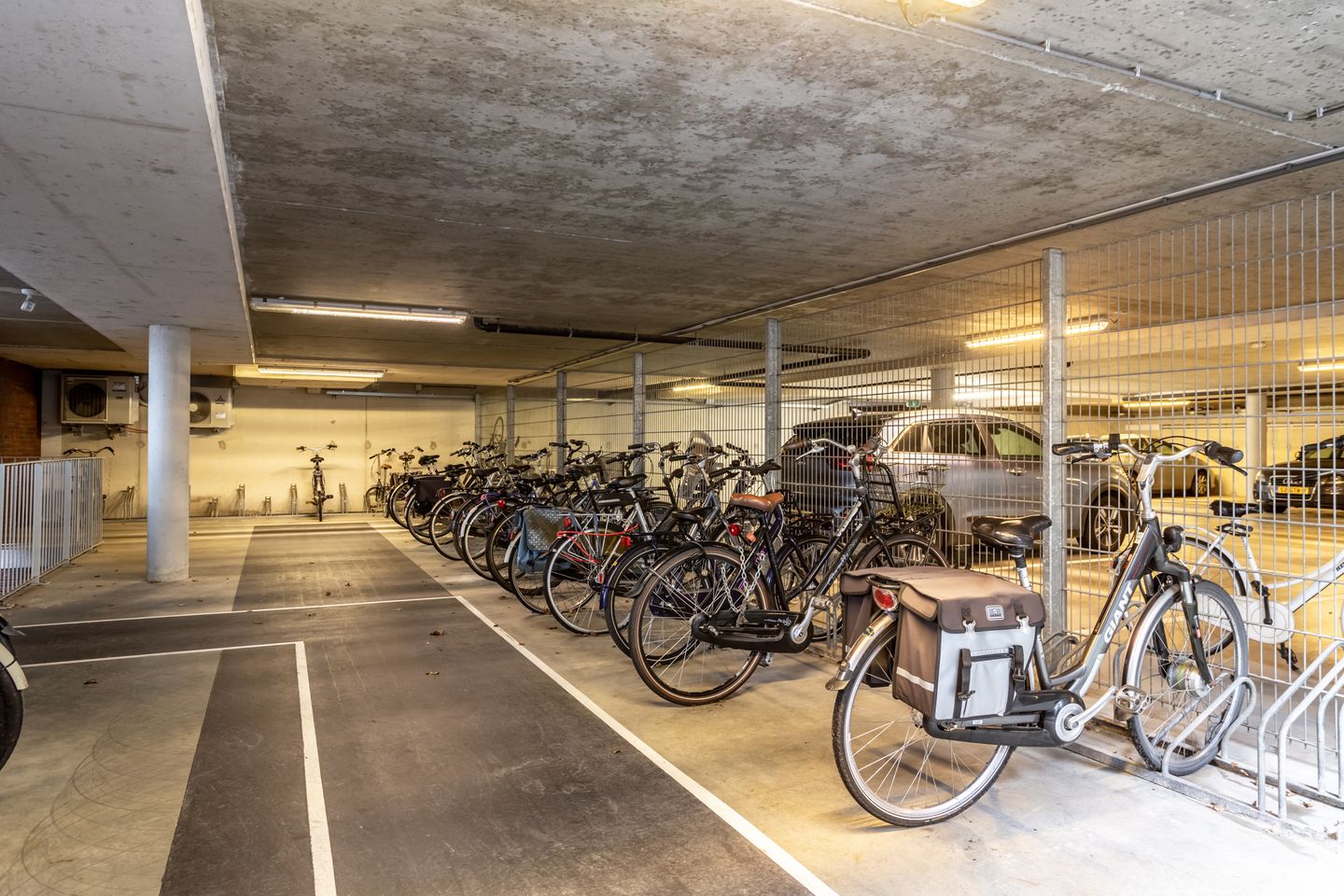 Foto 25 van Pablo Picassostraat 144