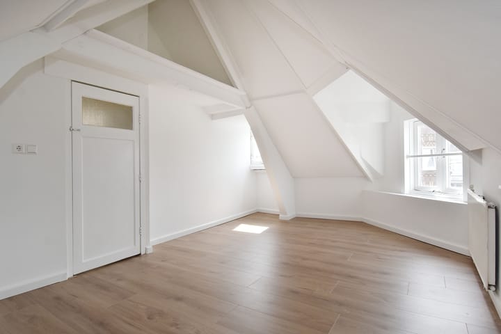 Foto 22 van Hondiusstraat 3