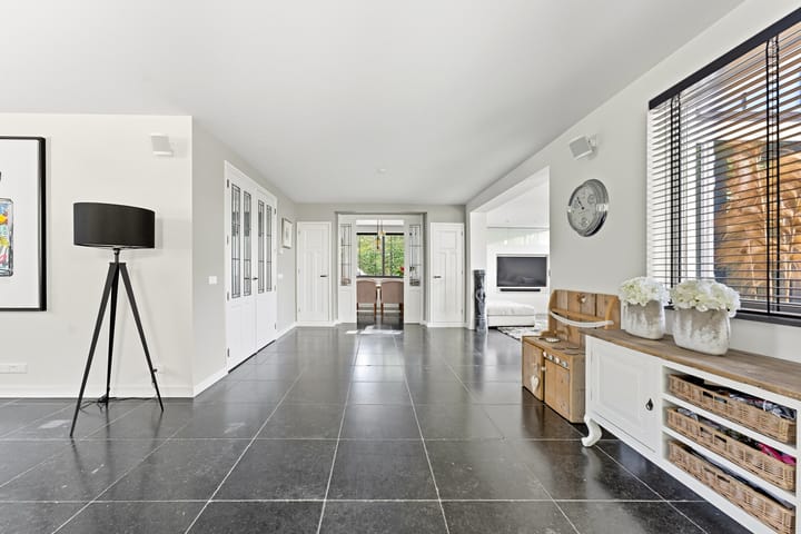 Foto 24 van W.B. van der Veldenstraat 6