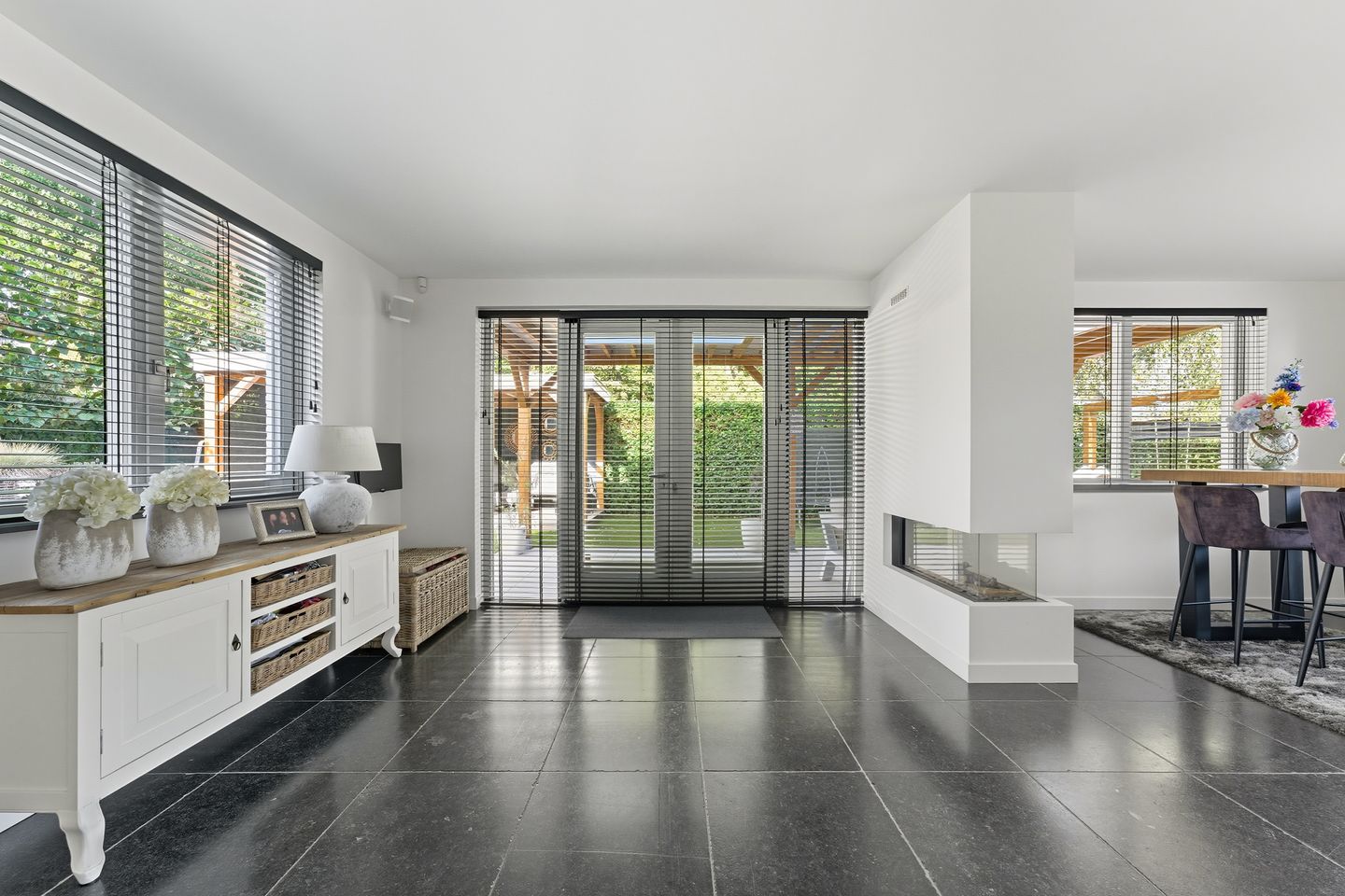 Foto 25 van W.B. van der Veldenstraat 6