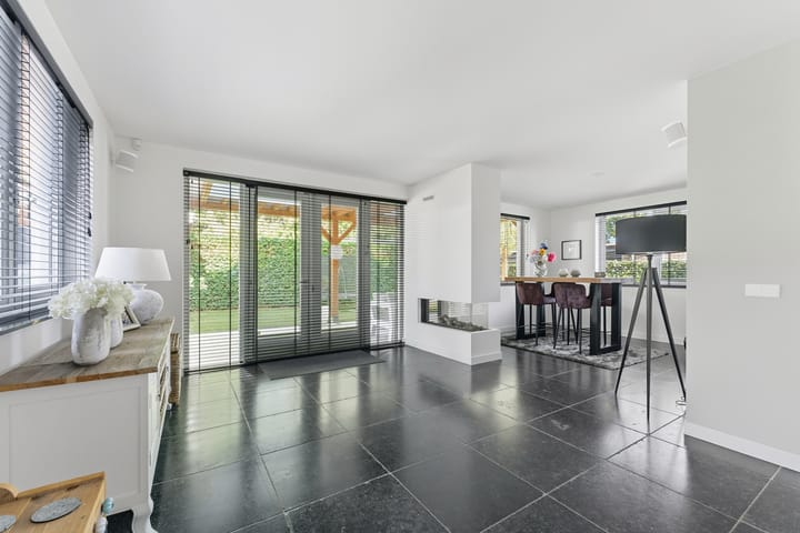 Foto 26 van W.B. van der Veldenstraat 6