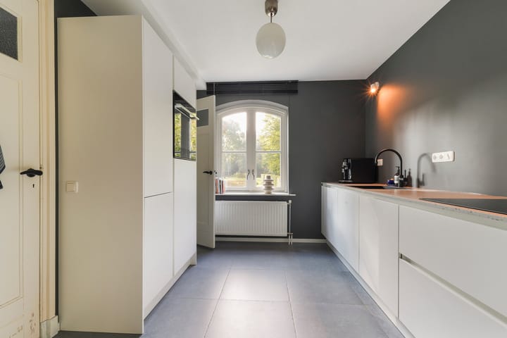 Foto 21 van Sancta Monica 17