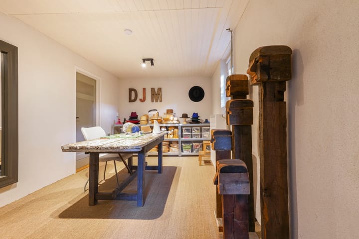 Foto 31 van Sancta Monica 17