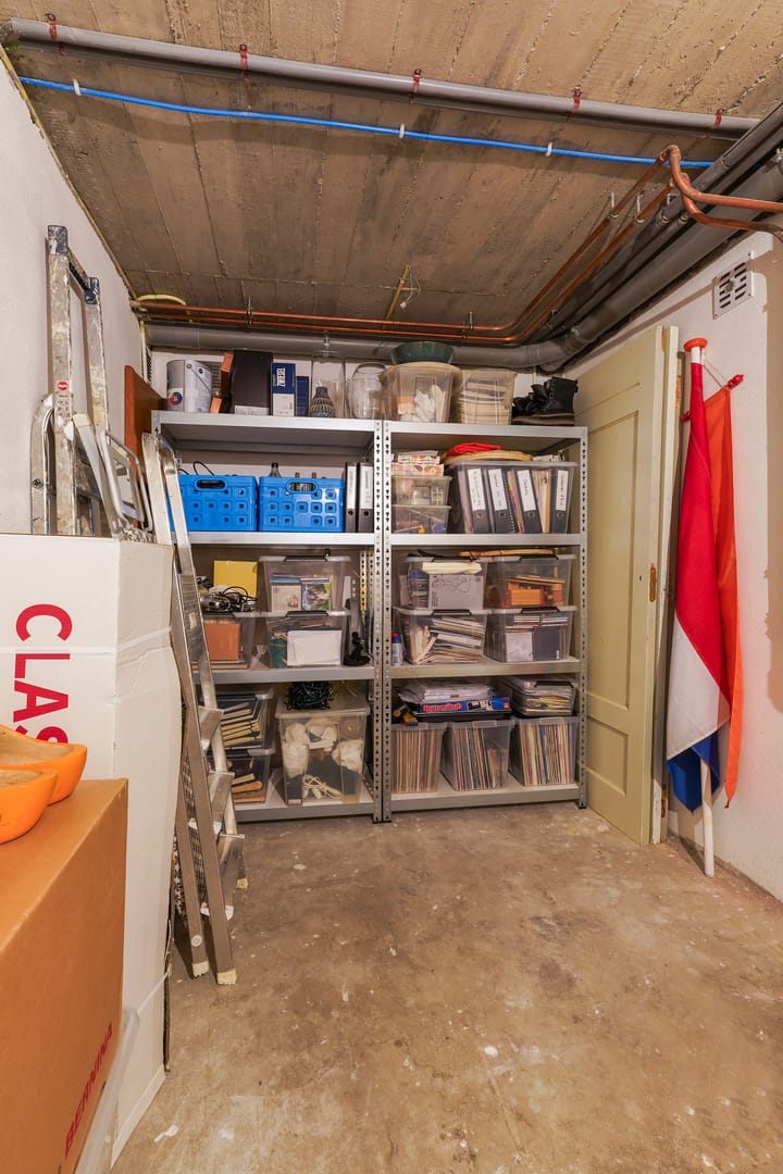 Foto 33 van Sancta Monica 17