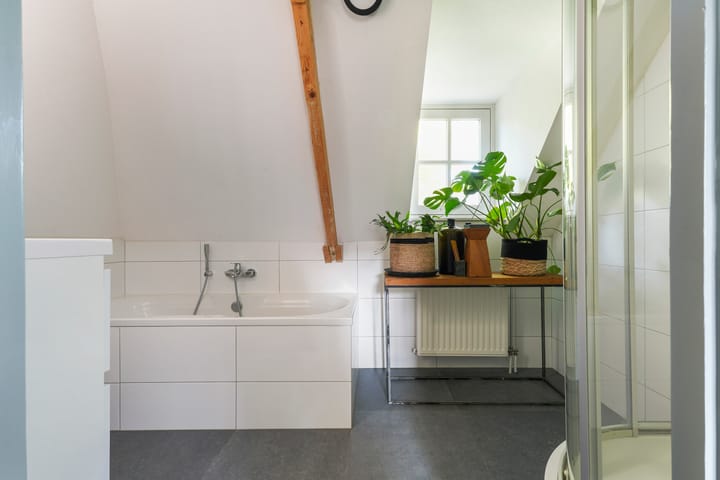 Foto 46 van Sancta Monica 17