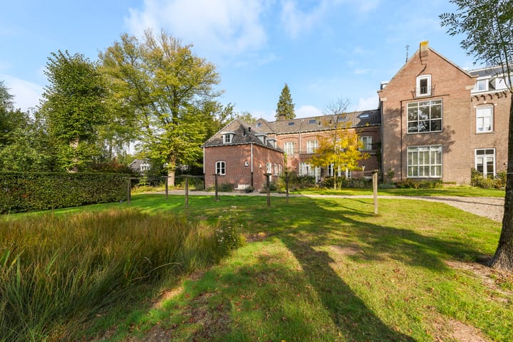 Foto 65 van Sancta Monica 17