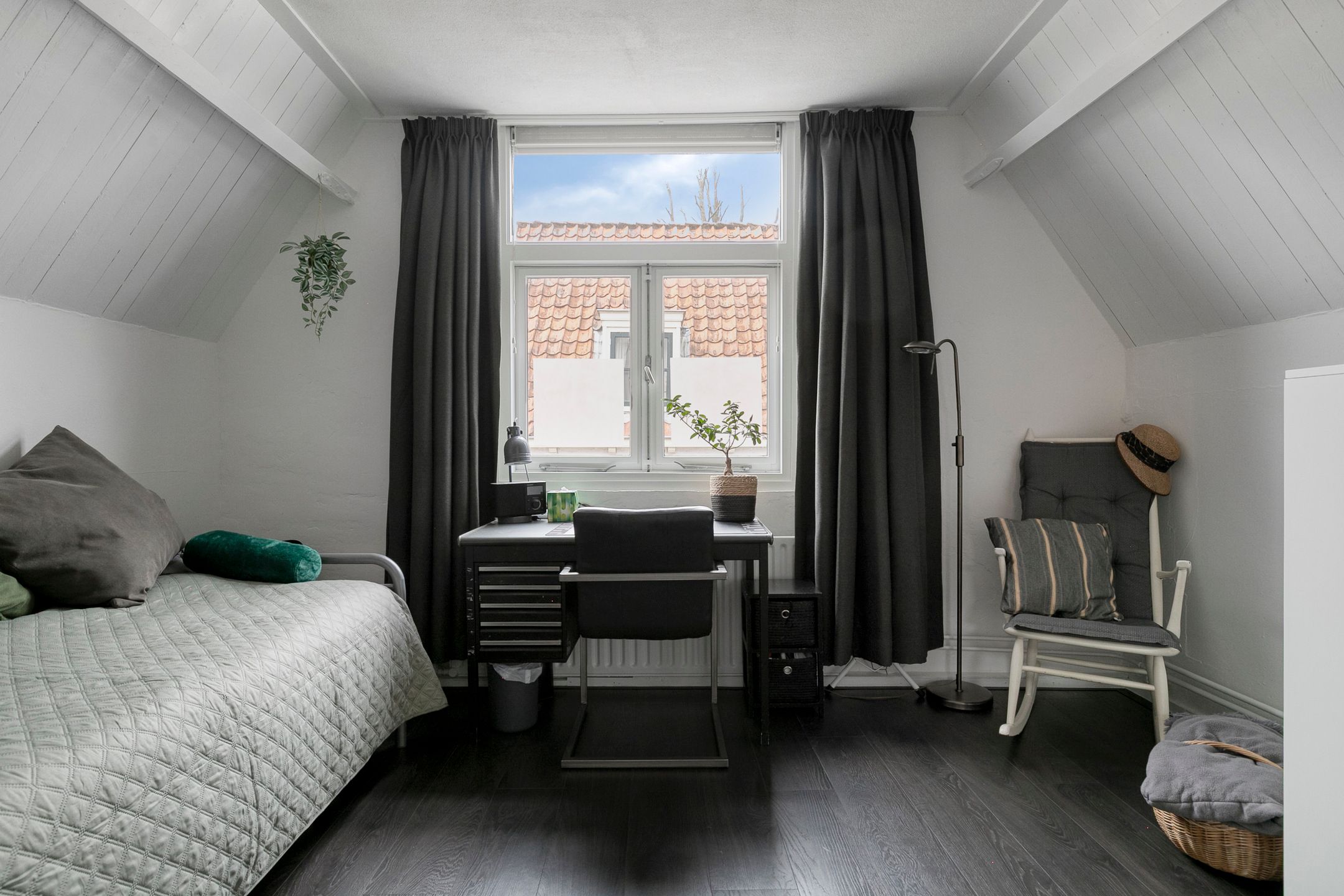 Foto 27 van Rozemarijnstraat 34