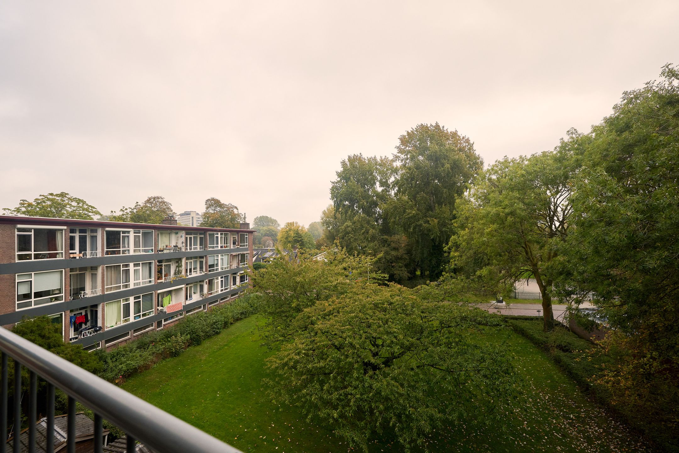 Photo 6 of Vechtplantsoen 18-3