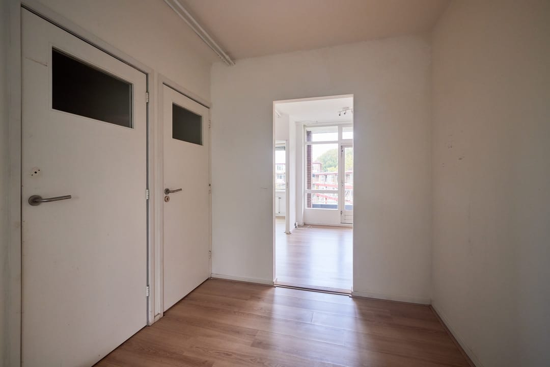 Photo 8 of Vechtplantsoen 18-3