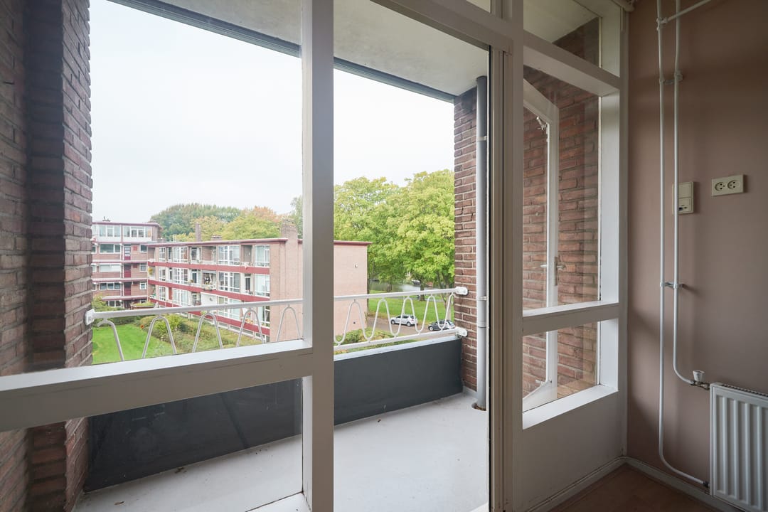 Photo 16 of Vechtplantsoen 18-3