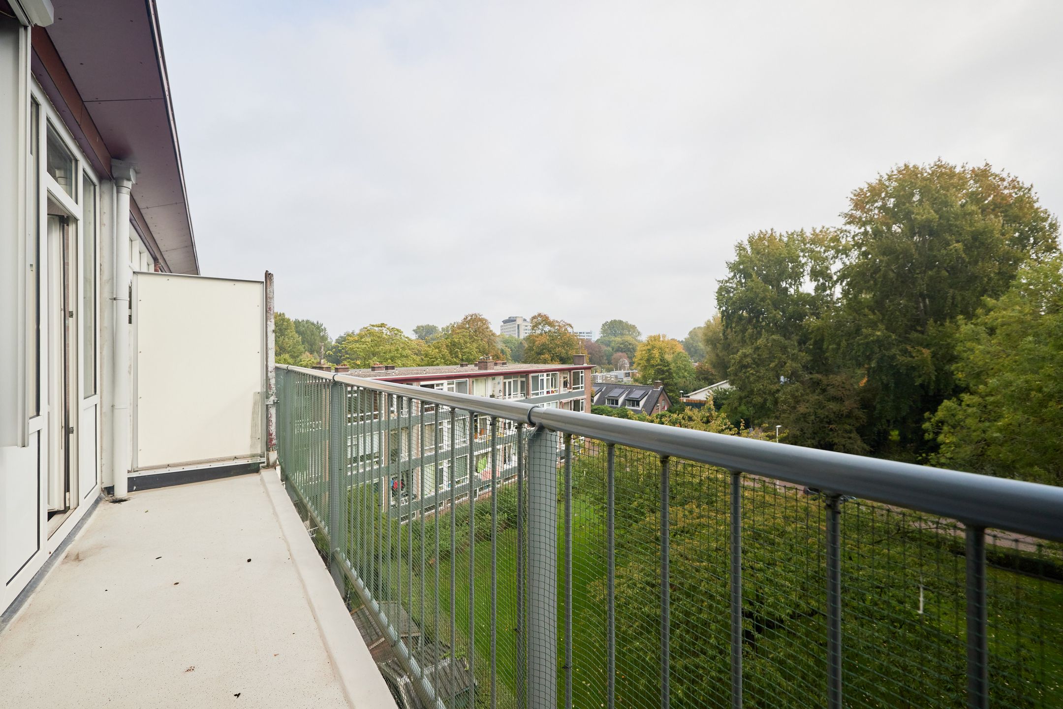 Photo 33 of Vechtplantsoen 18-3