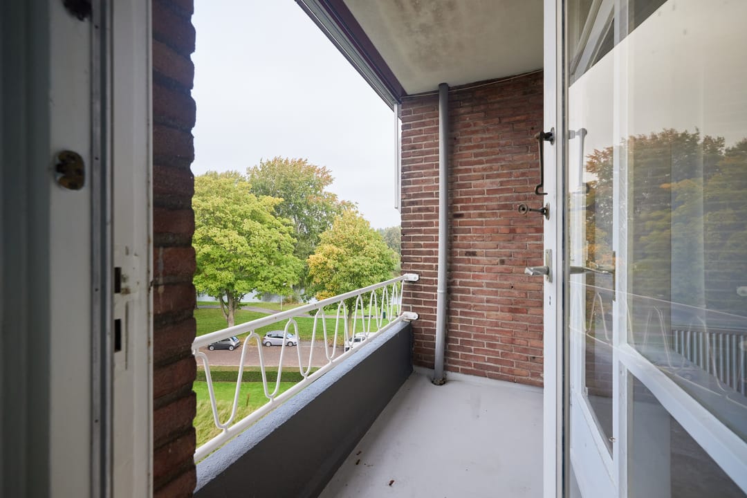 Photo 43 of Vechtplantsoen 18-3