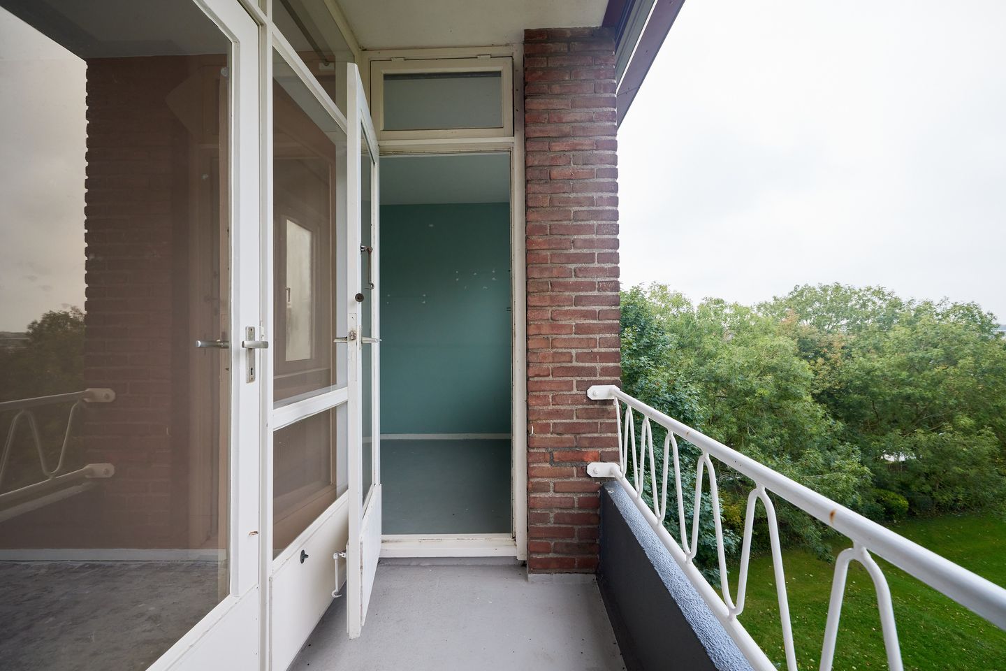 Photo 44 of Vechtplantsoen 18-3