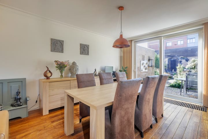 Photo 9 of Heemraadstraat 42