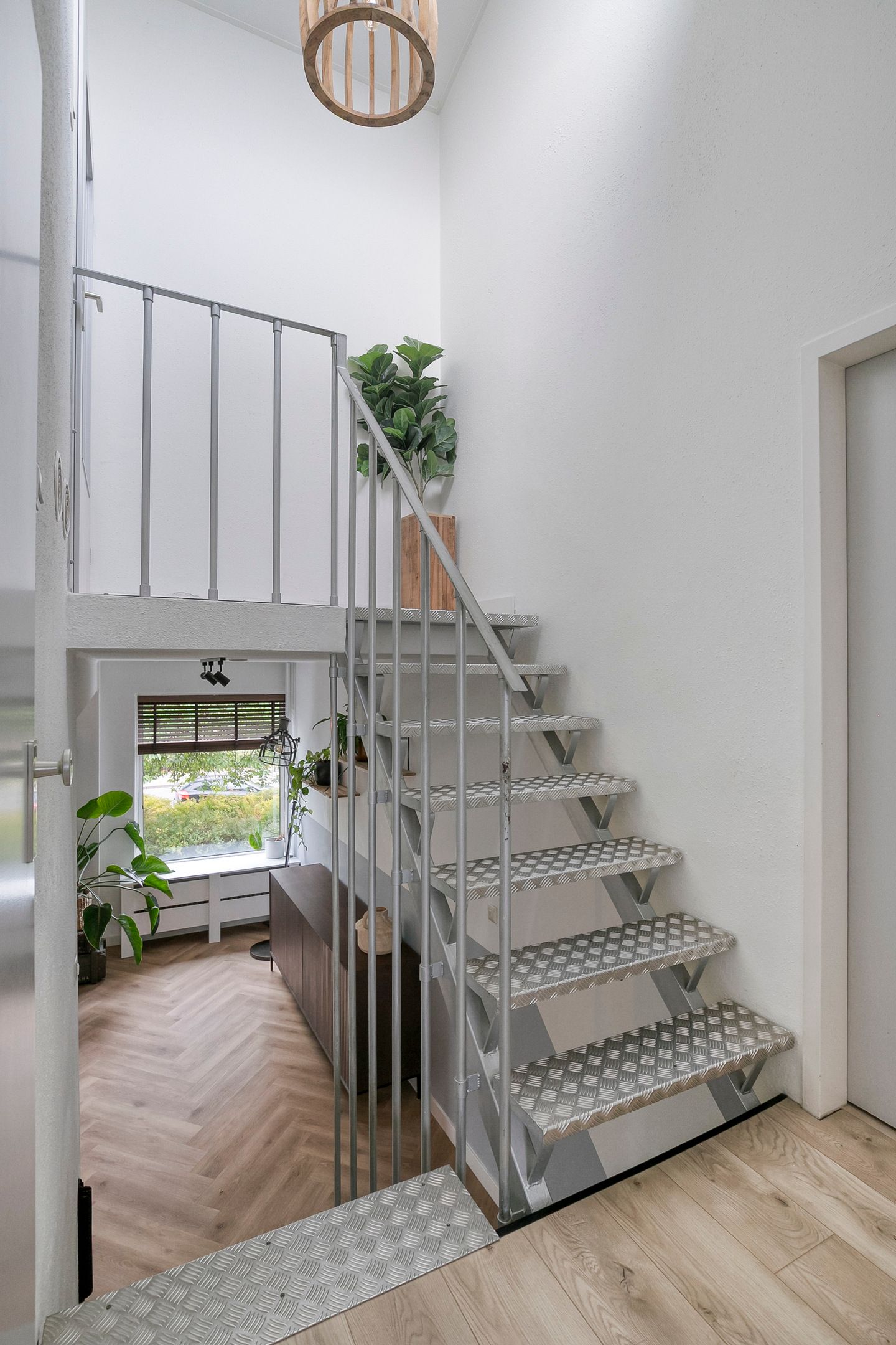 Foto 24 van Mirabelweg 68