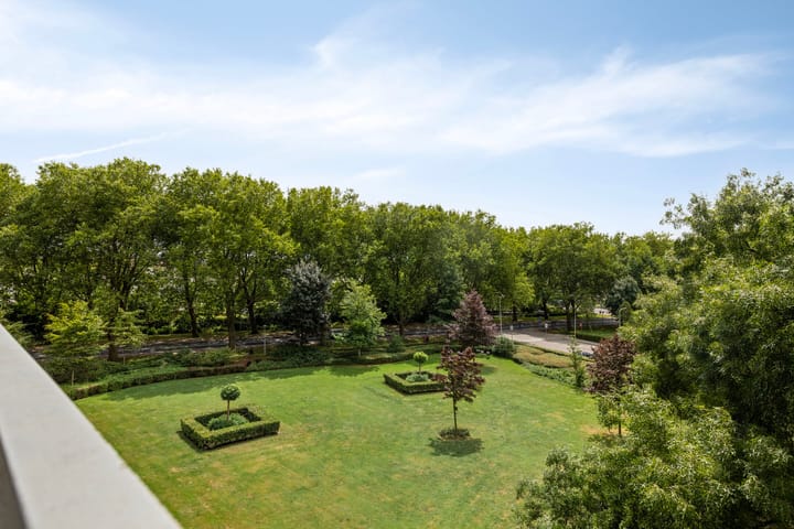 Foto 8 van Frederik van Eedenplaats 85