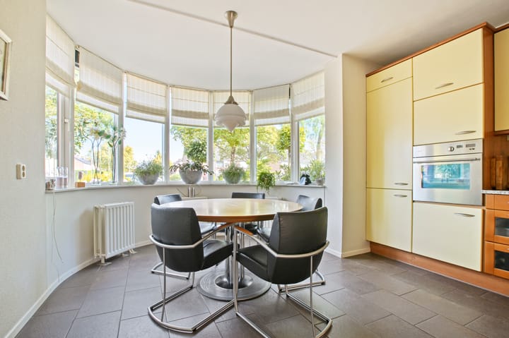 Photo 14 of Borneolaan 6