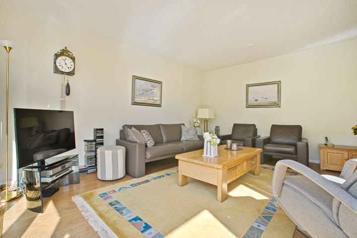 Photo 10 of Borneolaan 6