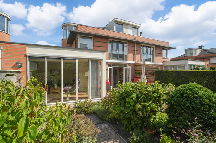 Photo 38 of Borneolaan 6