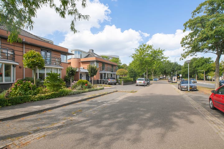 Photo 39 of Borneolaan 6