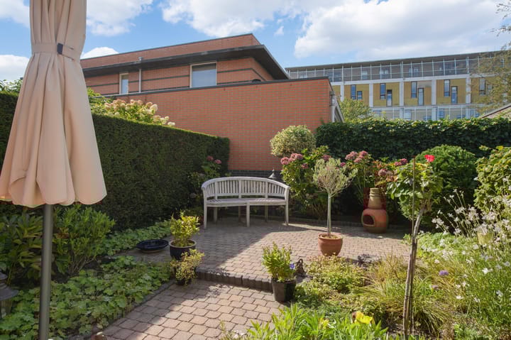 Photo 33 of Borneolaan 6