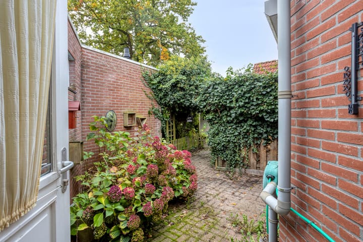 Photo 22 of Nordhornsestraat 79