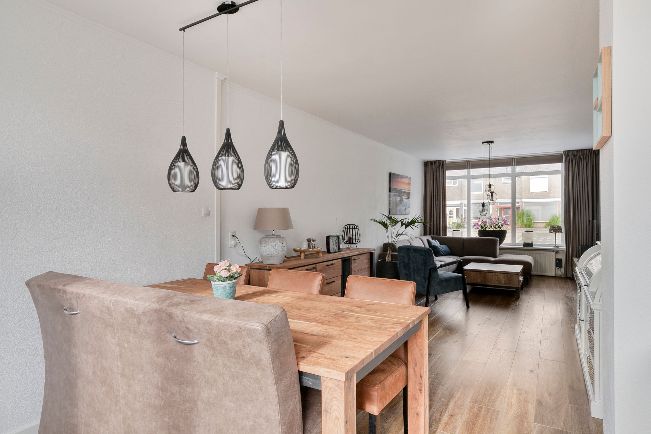 Foto 12 van Pastoor van Weesstraat 22