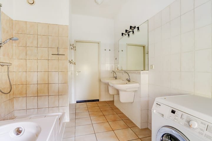 Foto 57 van Puccinihof 2-A