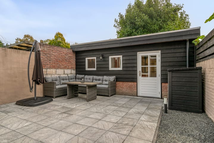 Foto 31 van Pastoor van Weesstraat 22