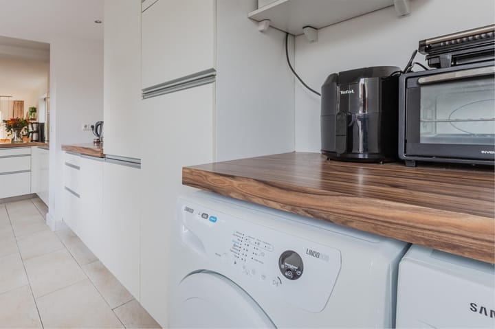 Photo 15 of Titus Brandsmastraat 12