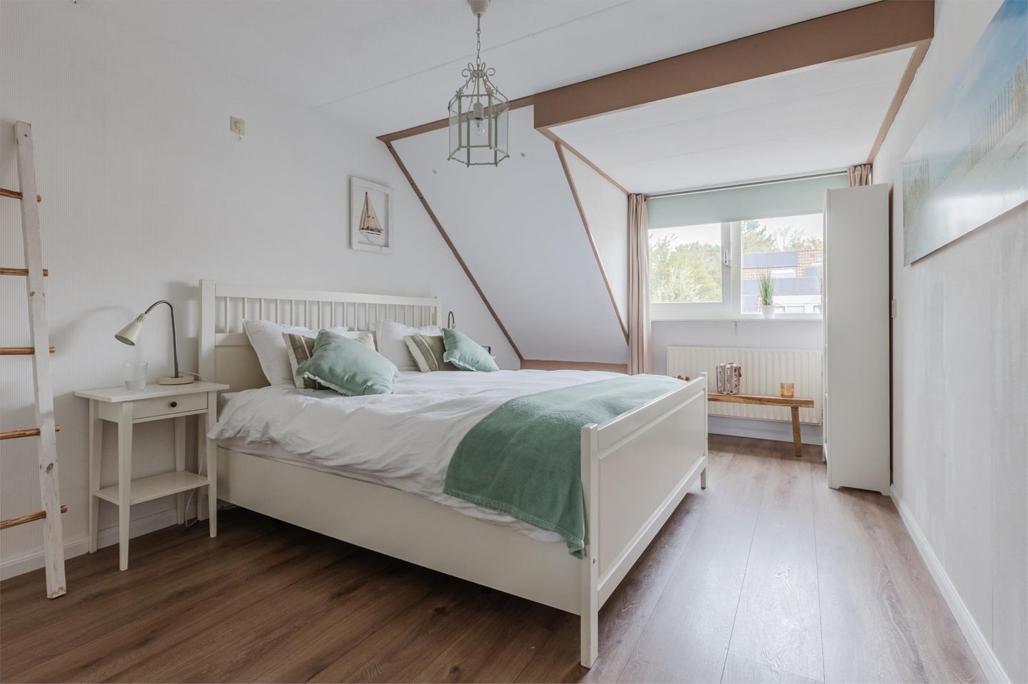 Foto 25 van Titus Brandsmastraat 12