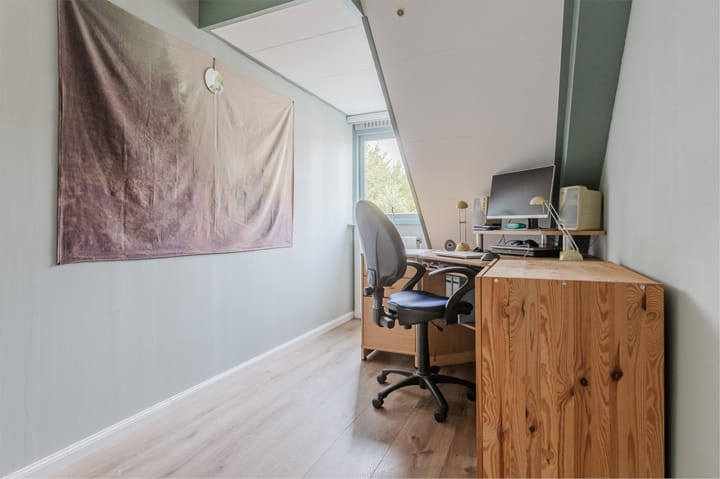 Photo 41 of Titus Brandsmastraat 12