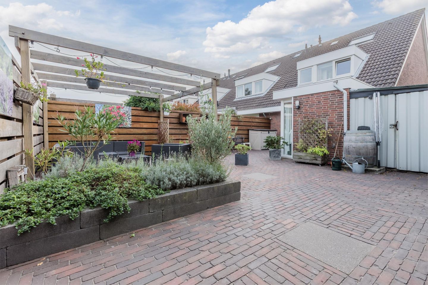 Foto 49 van Titus Brandsmastraat 12