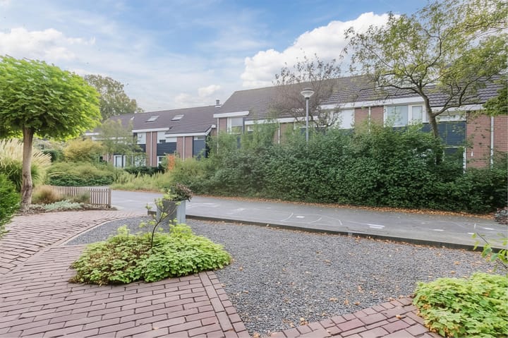 Photo 55 of Titus Brandsmastraat 12