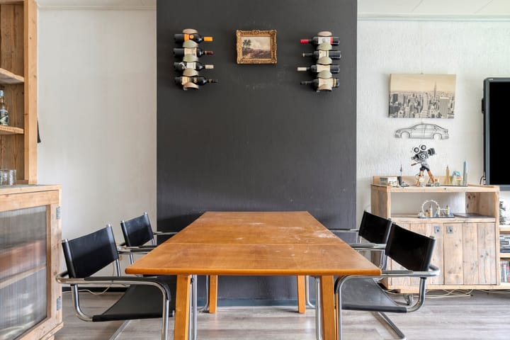 Foto 10 van Van der Waalsstraat 12-I