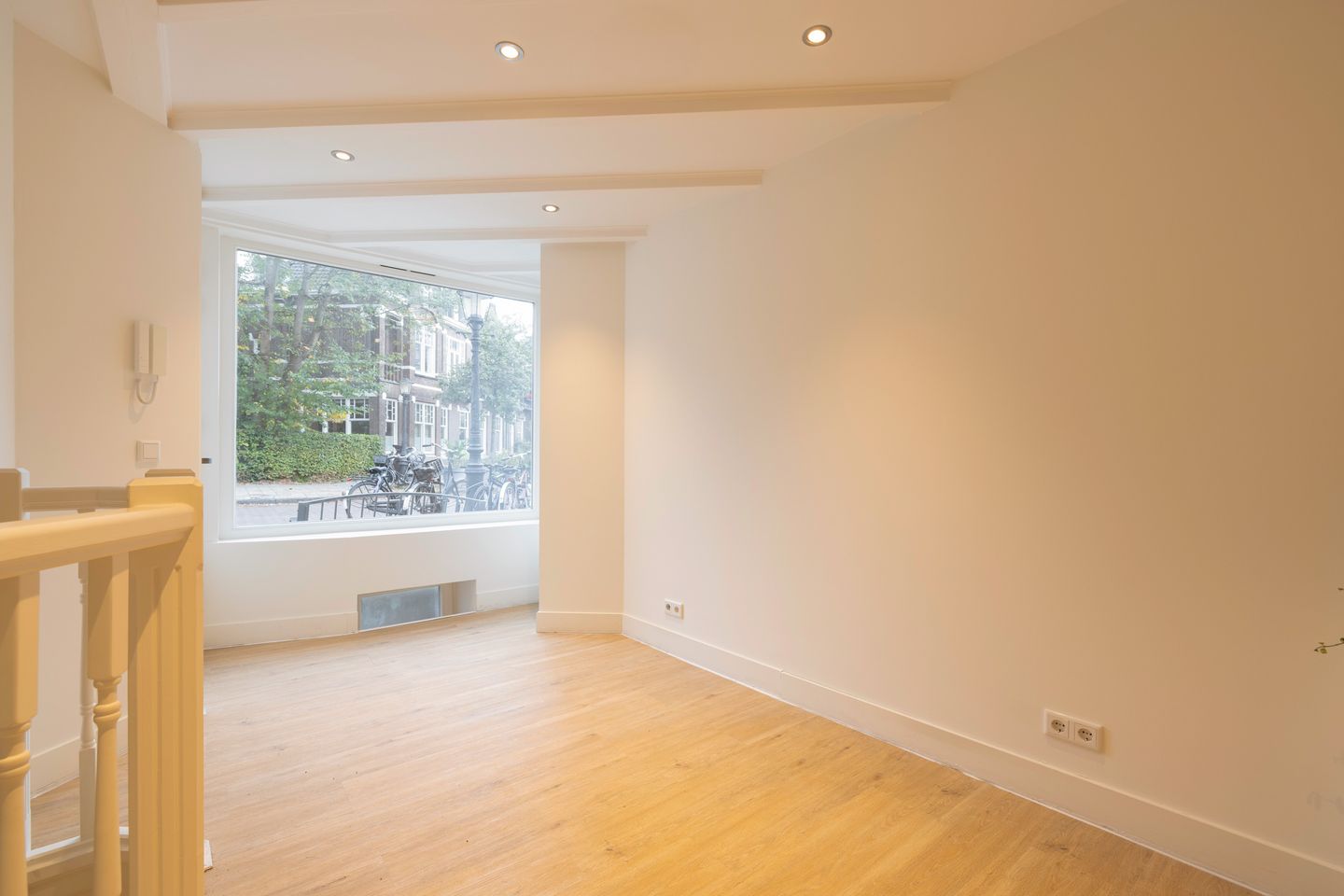 Bekijk foto 2 van Hogeweg 42-A