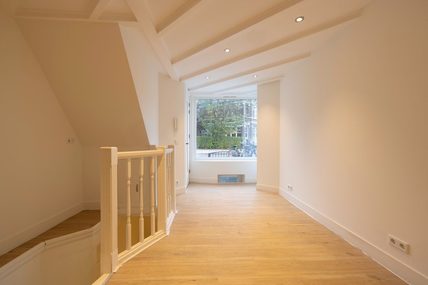 Bekijk foto 3 van Hogeweg 42-A